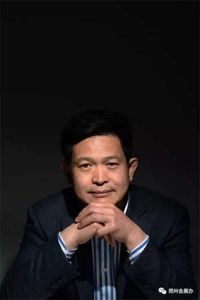 詩書氣度 家國情懷——訪振威展覽股份董事長張學(xué)山(圖1)